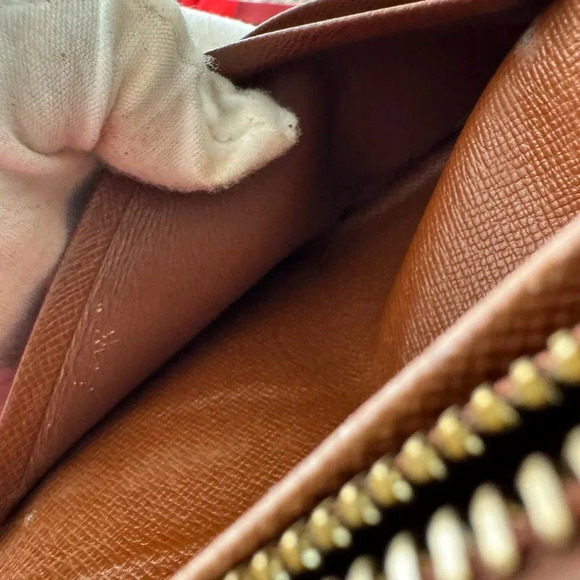 Louis Vuitton Monogram Porte Monnaie Billets Tresor Bifold Wallet - Picture 12 of 15